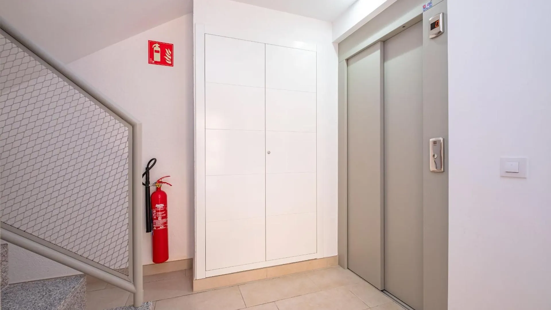 Апартаменты Costabravaforrent Nucli Antic Ля Эскала  Ля Эскала